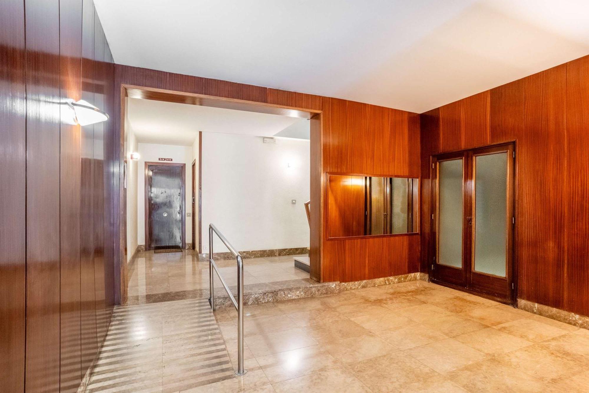 Apartment Next To Sagrada Familia 4-bedroom